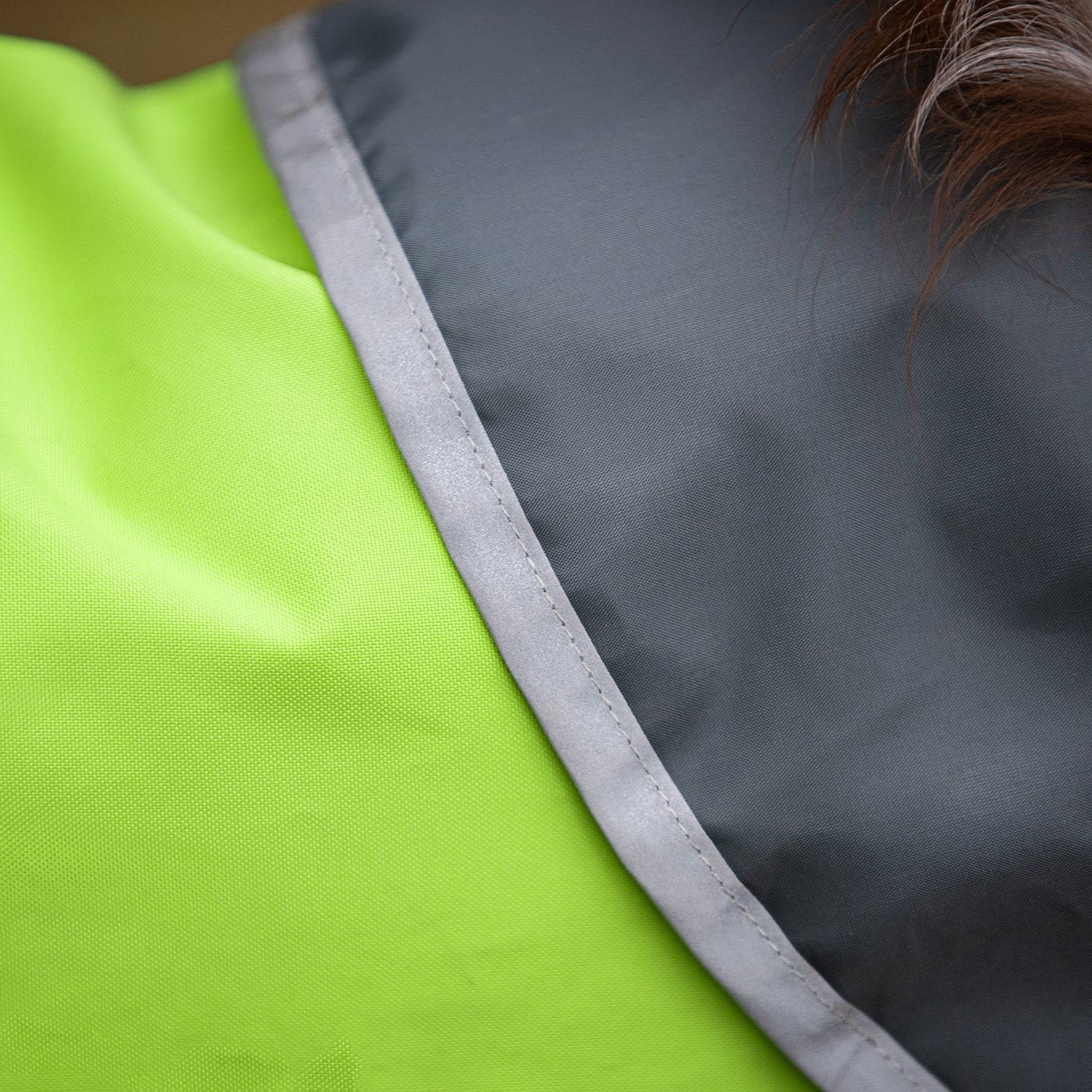 SadePomppa is a durable and lightweight raincoat for year-round use.